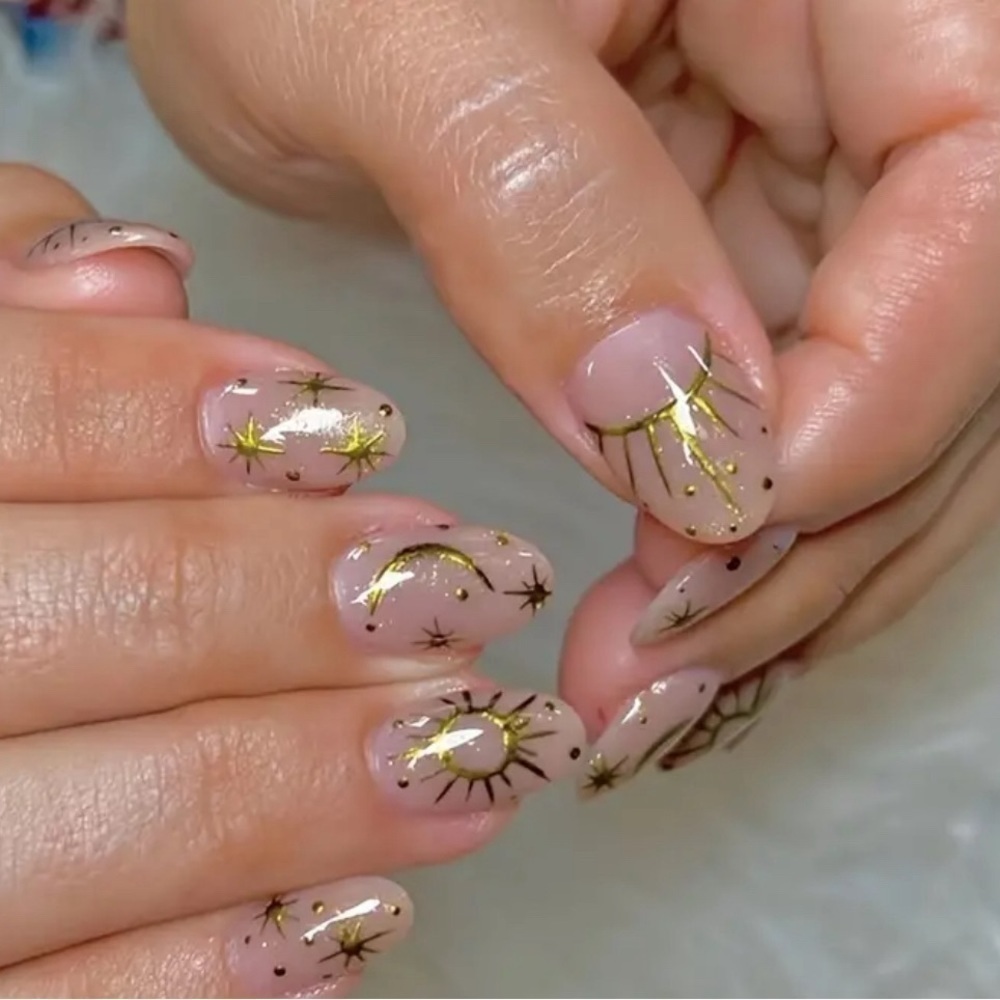 ✨24pcs-sun moon and star Press-On Nails✨ So easy to put on